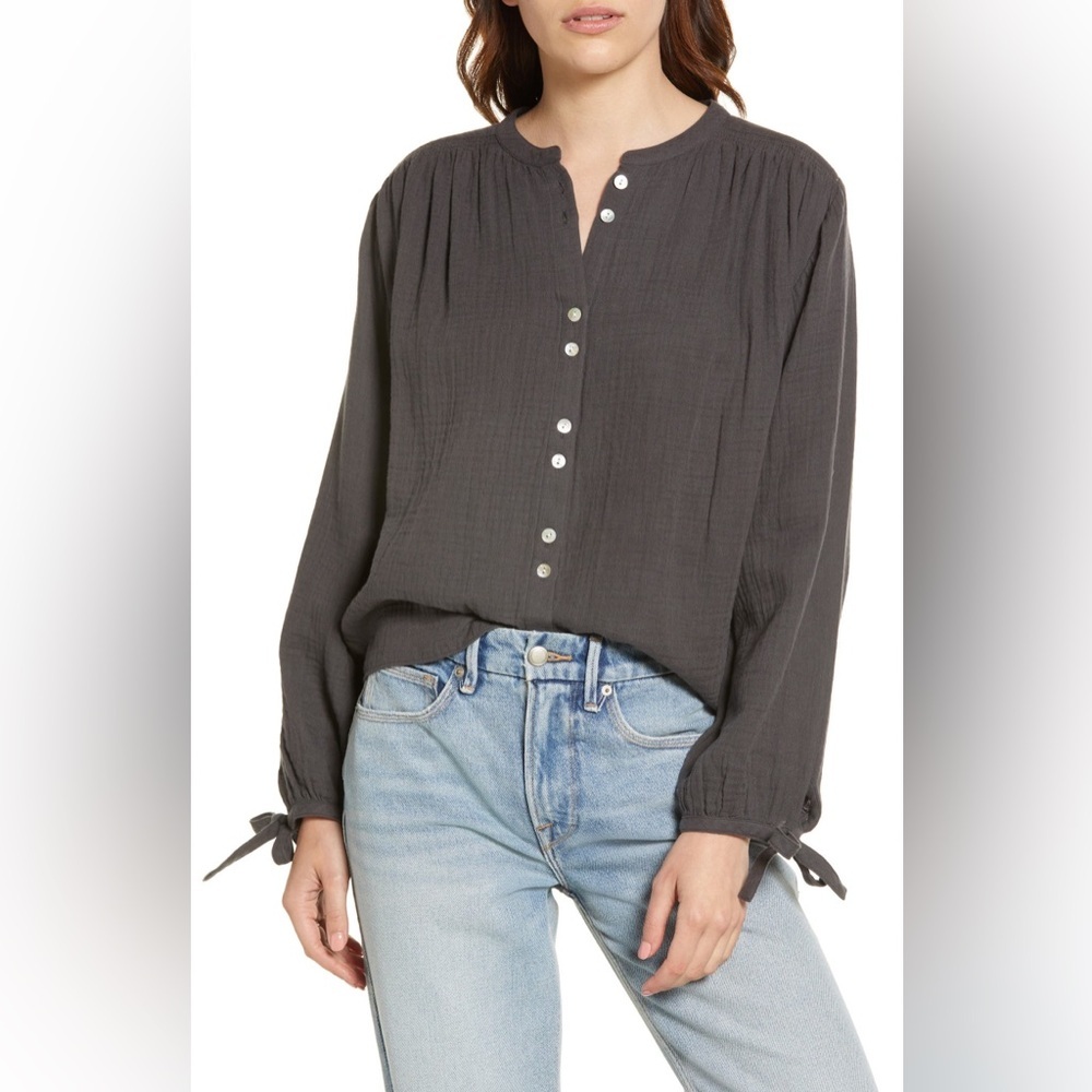 Everleigh washed black Organic Cotton Gauze Button Front Blouse M